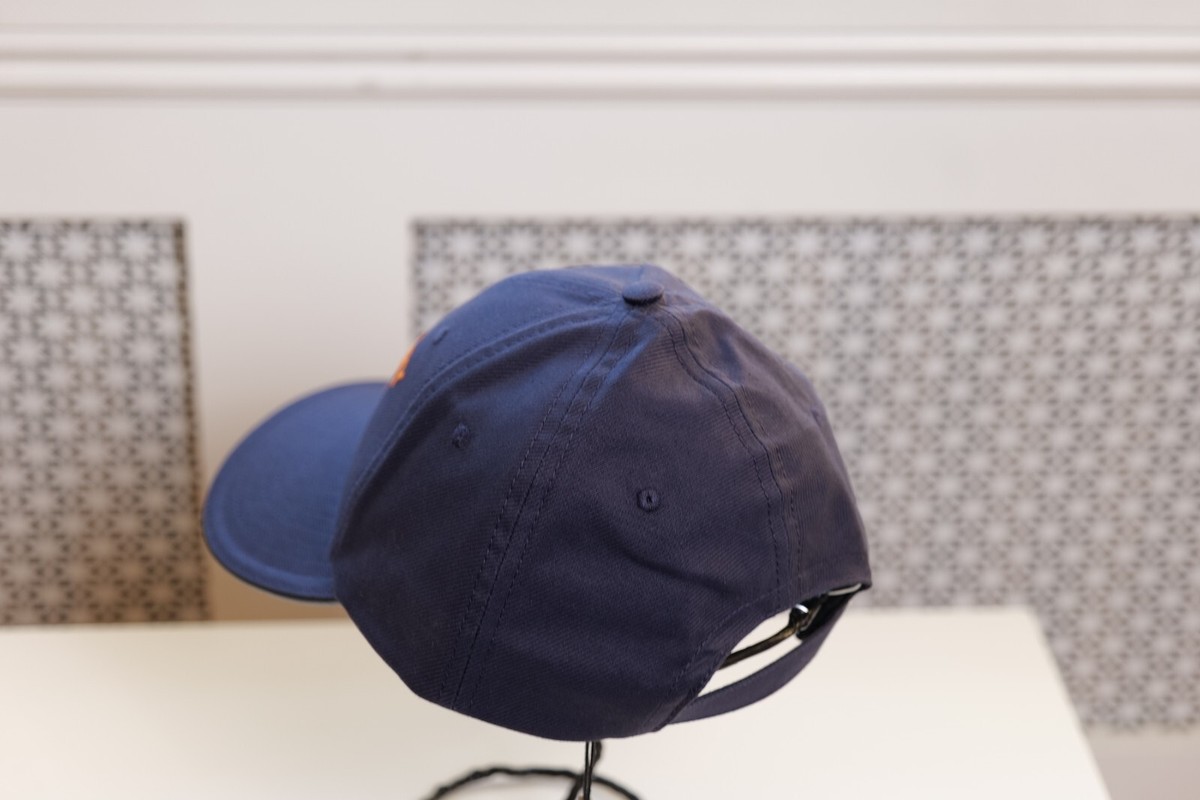 Burberry Navy Blue Logo Orange Lettering Cotton Baseball Cap (Size