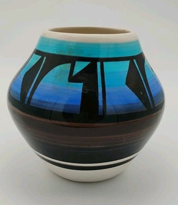 Ute Mountain Ute Pottery Vase Bowl Native American Signed Ruth Root #53 USA