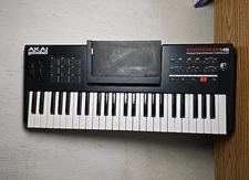 AKAI Synthstation 49 Production Keyboard Controller for iPad Tested With Usb