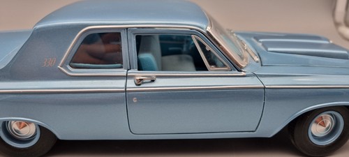 Maquetas de coches 1:18 Maisto Dodge 330 1963 - Imagen 10 de 10