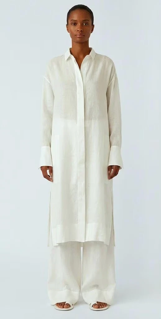 Minimalist Cotton Co-Ord Set – Long Sleeve Oversized Shirt & Wide Leg Trousers
Opens in a new window