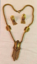 Antique Style Goldtone Necklace & Screw-Back Earrings Xmas Holiday Party Jewelry