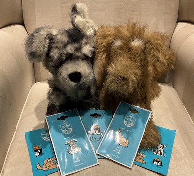 Jellycat Fluff & Scruffles Rettungshund Goodwoof exklusiv inkl. Pins und Aufkleber