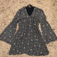 💙💙LUCCA Navy Floral Lined Dress Size M VGC