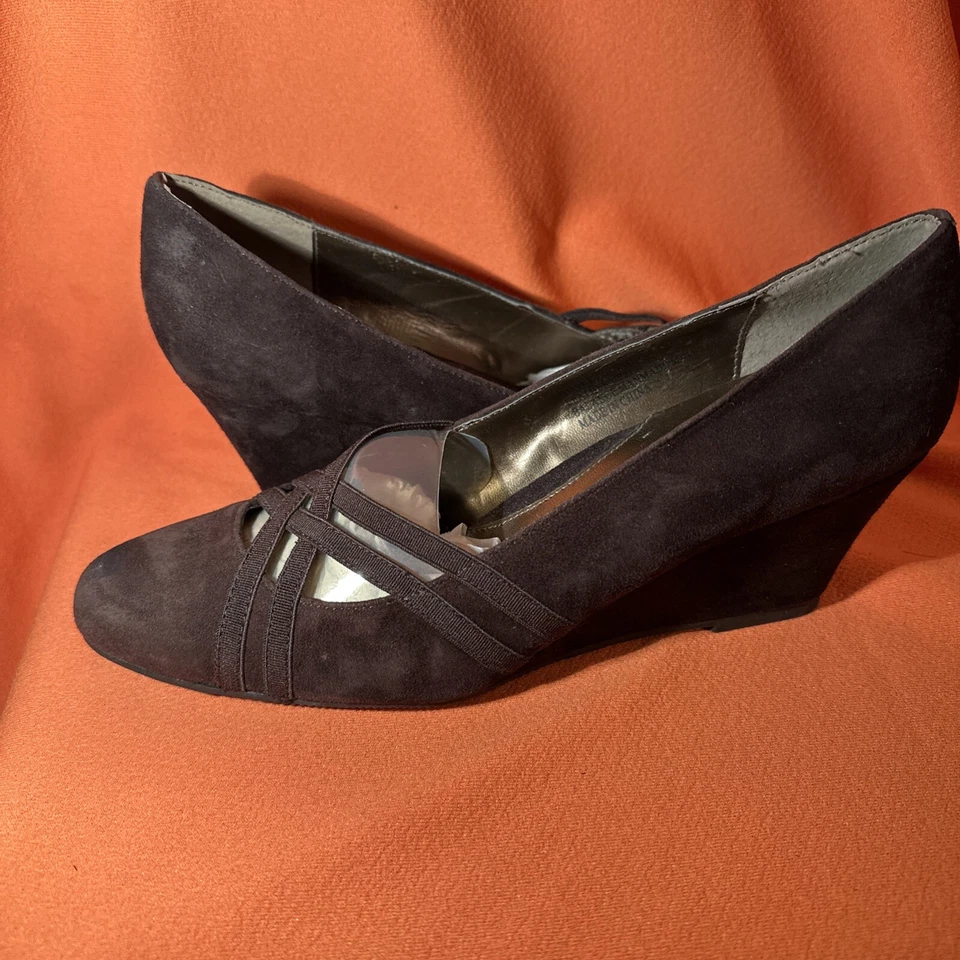 Markon Dark Brown Suede Leather Wedge “Quarry” Slip On Women’s Shoes 9m - Image 3 of 4