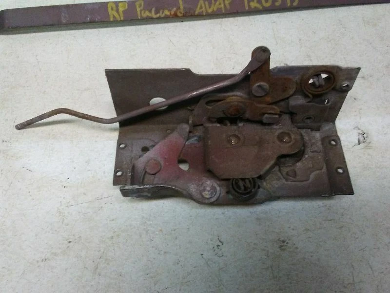 Pestillo puerta delantera pasajero Packard 1948 Foto 3 de 4