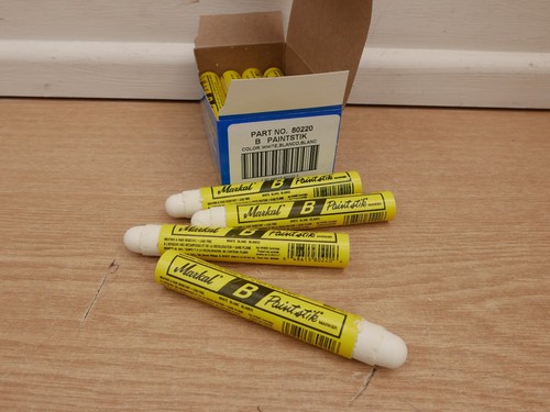4 X WHITE MARKAL B PAINTSTIK 17MM MARKERS FOR MULTI SURFACES - 第 1/1 張圖片