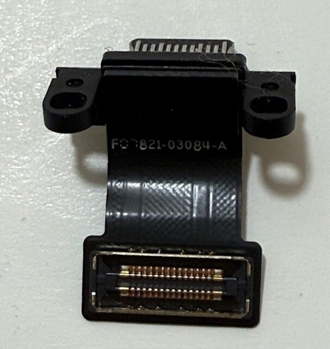 Apple MacBook Pro A2485 EMC 3651 2021 USB C Port 821-03084-A - Picture 4 of 7