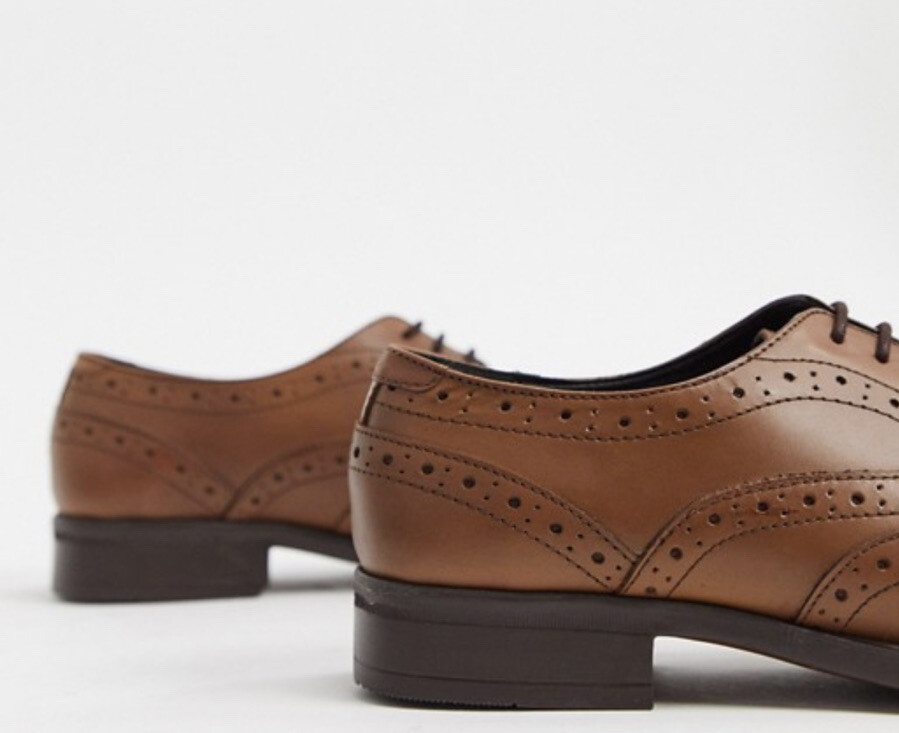Redfoot oxford brogues with toe cap in 