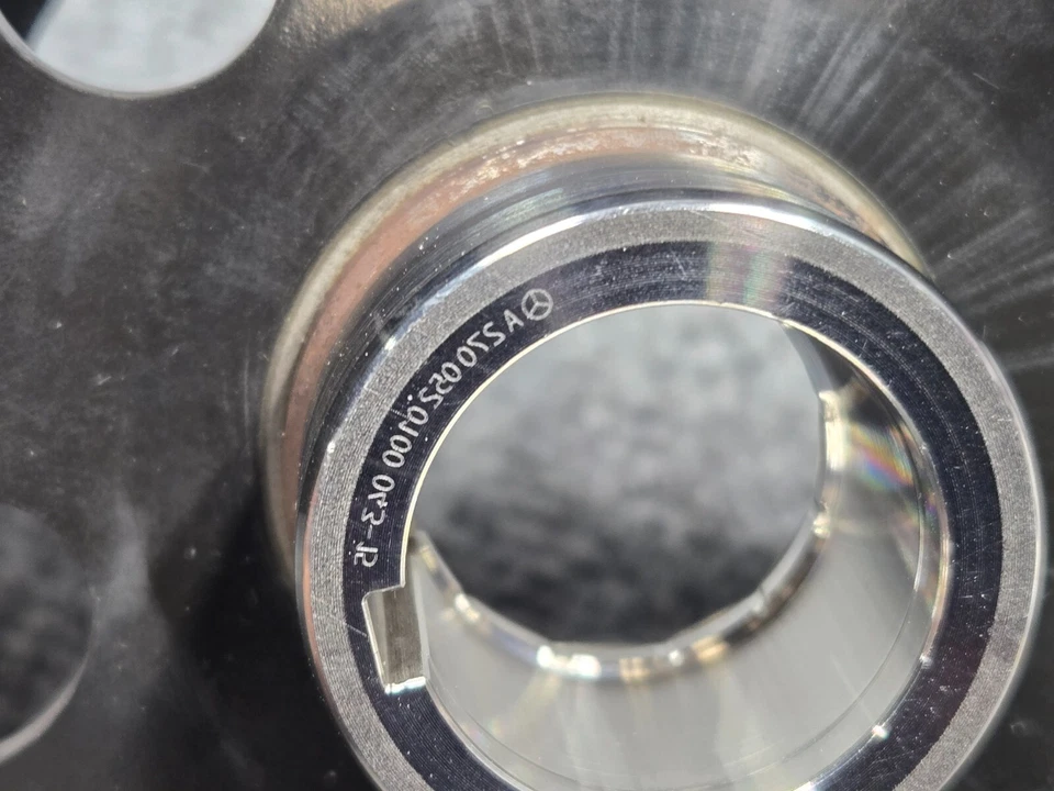 Mercedes CLA250 2014-2018 motor 2,0 L cigüeñal polea equilibradora armónica OEM Foto 3 de 4