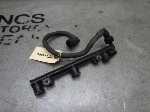 Triumph Sprint ST Injector Rail & Fuel Pipe Hose Line TS1094