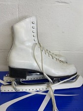 Riedell Red Wing Minnesota 220 White Leather Figure Ice Skates Boot Women's 5.5