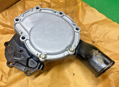 NOS JCB 02/202480 WATER PUMP FOR JCB BACKHOE SKID STEER FORKLIFT TELEHANDLER FS