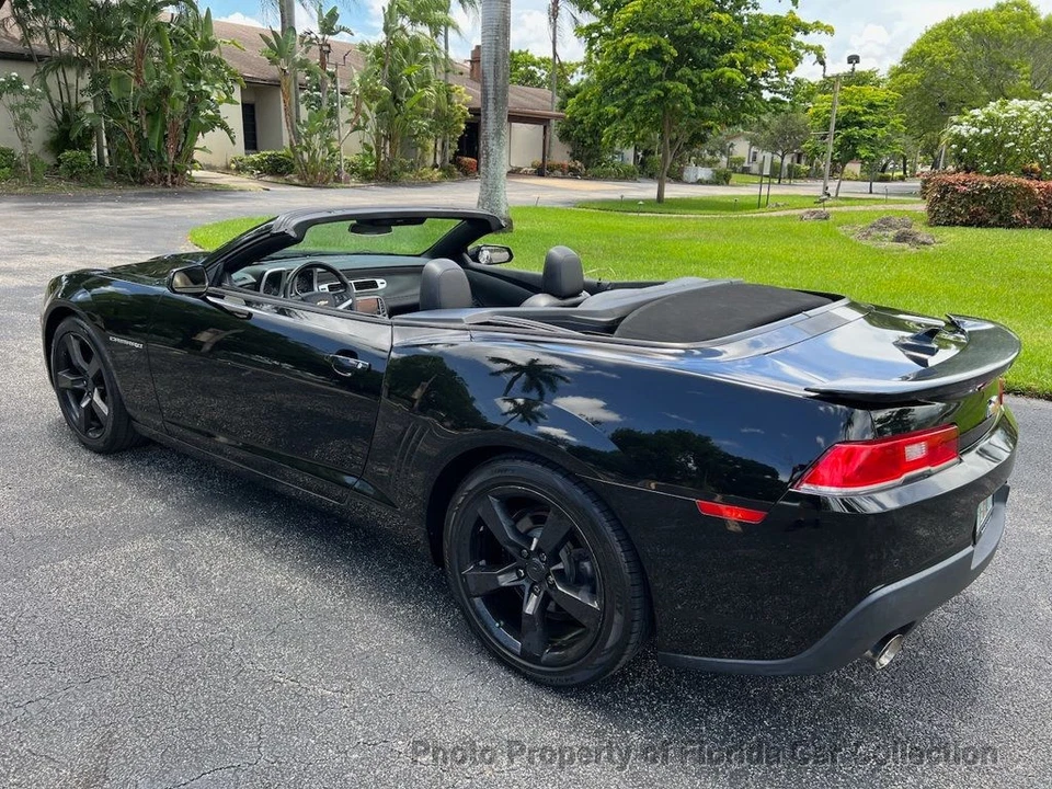 Chevrolet Camaro 2014 convertible 2LT RS 3,6 L automático Foto 3 de 4