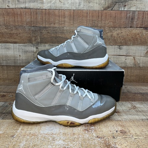 Air Jordan 11 Retro Medium Grigio/Bianco Bianco - Grigio Freddo Taglia 13 - Foto 1 di 16