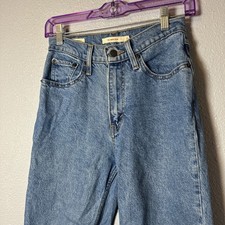 Levi  s 80s Mom Jean Size 25x30 Women  s Denim Jeans High Waist