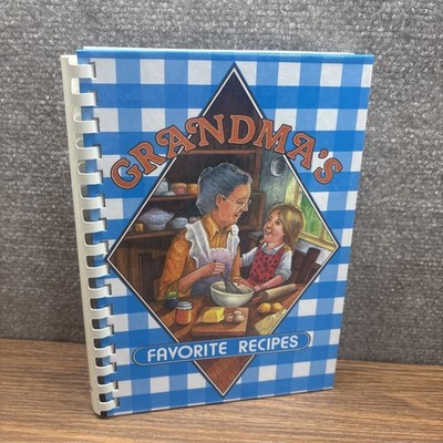 COOKBOOKS: Grandmas Favorite Recipes Hardback Spiral Binder First Print 93