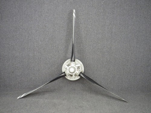 HC-B3TN-3G Hartzell 3 Blade Propeller Assembly with Logs