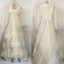 Alessandro Bridals Vintage 70s ILGWU Wedding Dress Made in USA