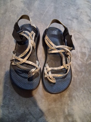 Chaco Womens Size 9 Sandals Strappy Adjustable Hiking Water