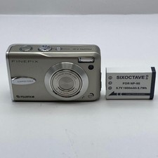 Fujifilm FinePix F30 Silver 6.3MP Compact Digital Camera Super CCD Tested Japan