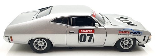 Autoart 1/18 Scale Diecast 80710 Ford Falcon XA GT 2007 Touring Car - Picture 4 of 6