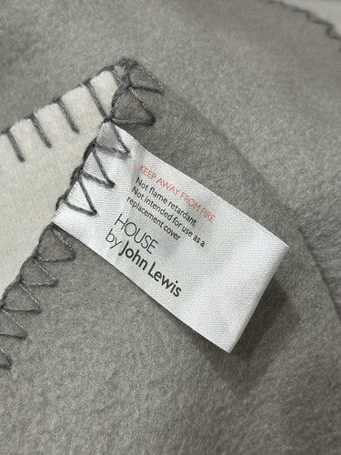 THROW FLEECE 130x 170cm HOUSE BY JOHN LEWIS BLANKET GREY/CREAM NATURAL VGC. - Picture 9 of 13