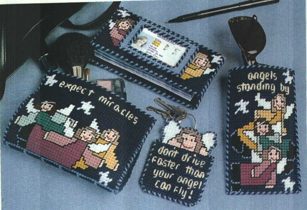 TRAVELER'S ANGELS EYEGLASS CASE KEY RING PLASTIC CANVAS PATTERN INSTRUCTIONS