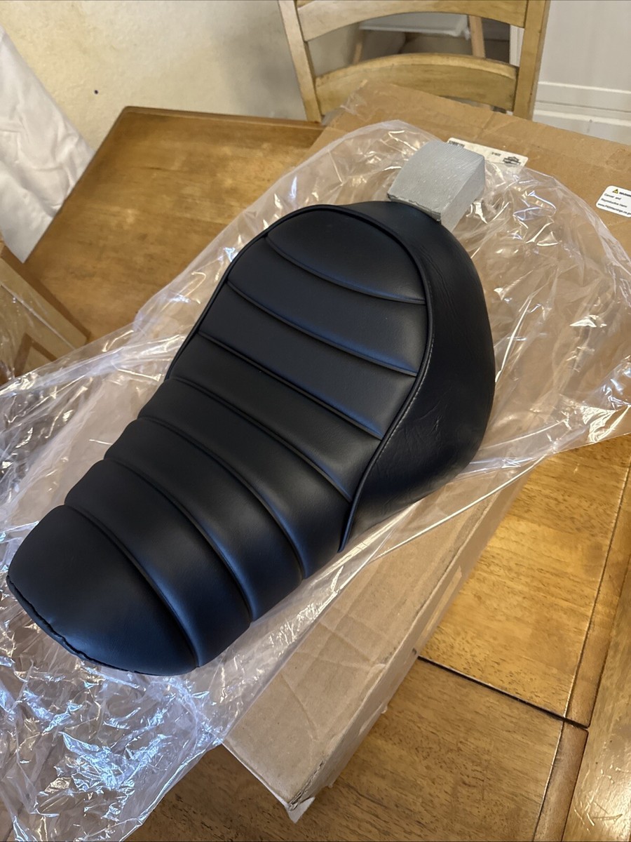 マットレス 883 Harley-Davidson OEM Stock Sportster Iron 883 Xl883n Solo Seat
