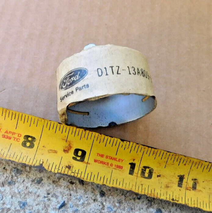 Nuevo de Lote Antiguo Botón Soplado Soporte para Camiones Ford P350 a P500 1971-72 1972 Nuevo Foto 2 de 2