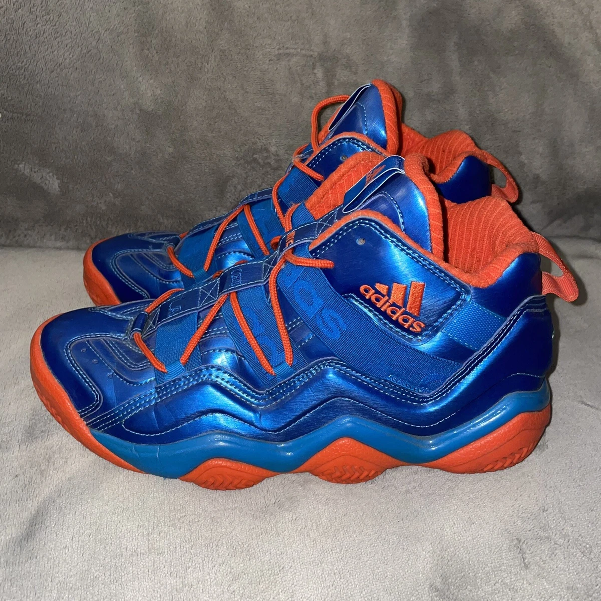 Basketball shoes hotsell new york