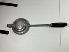 Vtg Toas-Tite Campfire Sandwich, Pie Maker, Grilled Cheese Maker Pat No. 2463439