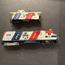 HO SCALE SPIRIT OF '76 FRISCO SLSF 1776 F-UNIT DIESEL & CABOOSE PRESIDENTIAL