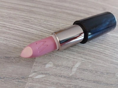 LIGHT LILAC Lippenstift WOW NO 24 PANTONE 12-2903 TCX MATTE LIP Light PURPLE MAUVE