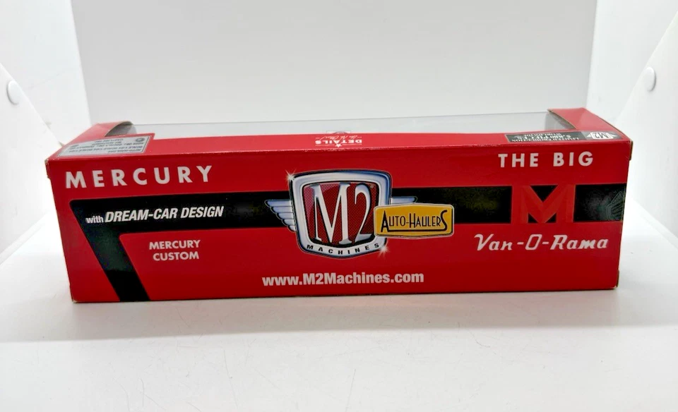 Transportadores automáticos M2 Machines 1956 Mercury COE M-600 y 1949 personalizados The Big Van-O-Rama Foto 3 de 4