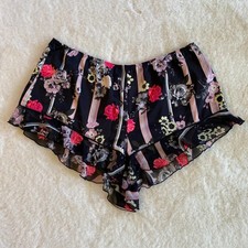 Victoria's Secret Sleep Shorts size L Black Satin Floral  Stripe Print, Ruffle