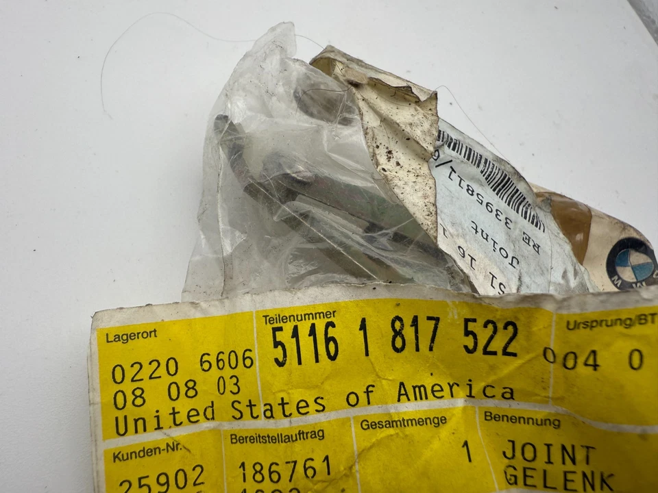 Bisagra de guantera BMW 635csi 633csi M6 #51161817522 E12 E23 E24 Foto 3 de 3