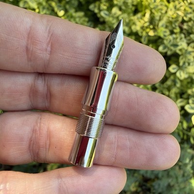 Montegrappa 18k Gold 750 Füllfederhalter Feder