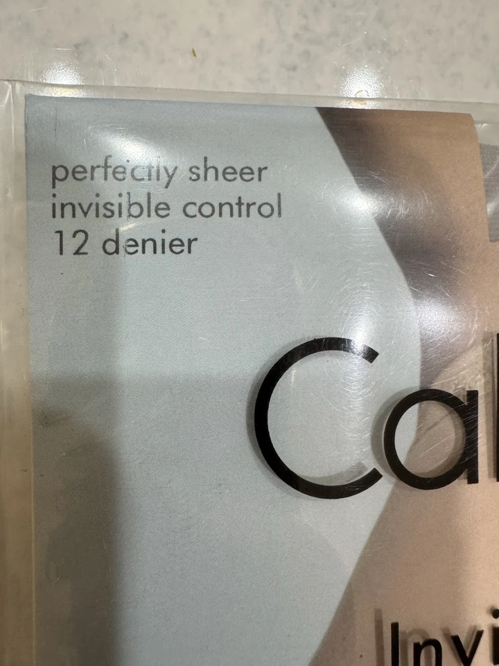 New Vintage Calvin Klein perfectly sheer 12 DENIER color  Platinum Size D - Image 2 of 4