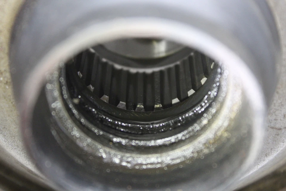 04-09 Conjunto de brazo oscilante caja de cambios diferencial trasero Kawasaki Kfx700 Foto 2 de 4