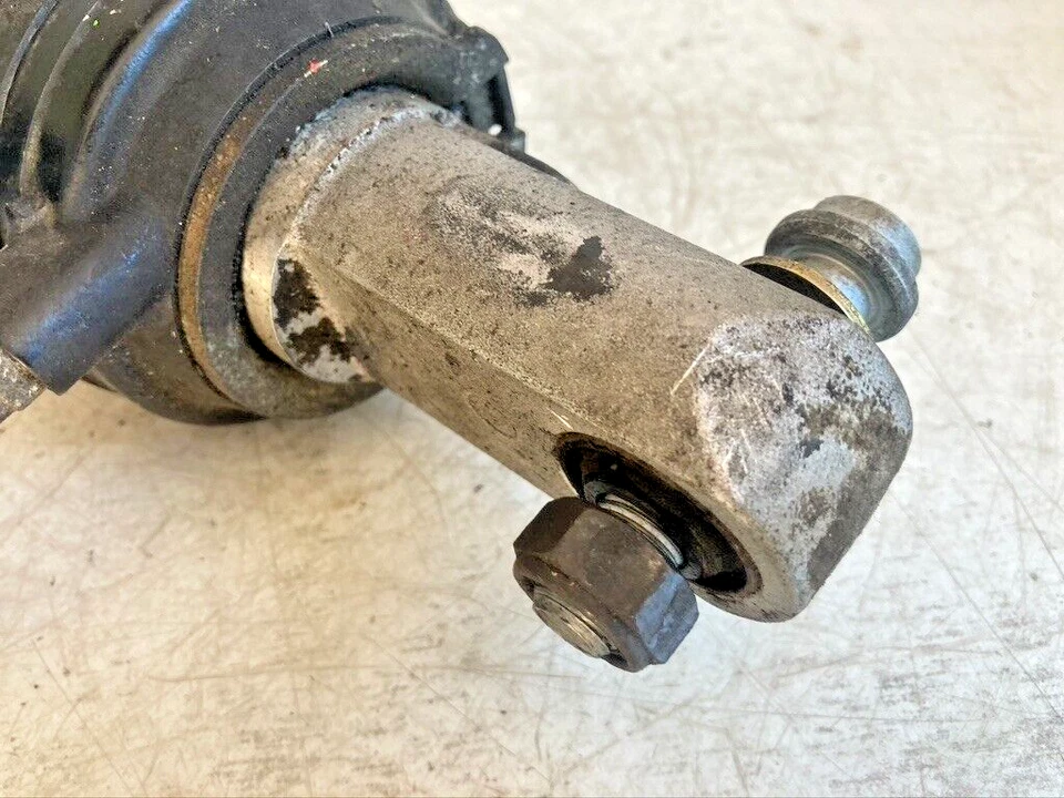 Задний амортизатор Triumph 900 Sprint Ex (1997-99) - Изображение 2 из 4