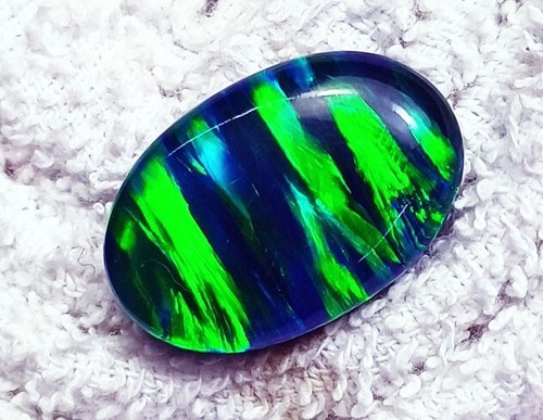 Doublet Cabochon En Opale De Feu Naturelle 9 Carats Certifiée AAA, Avec éclat Arc-en-ciel