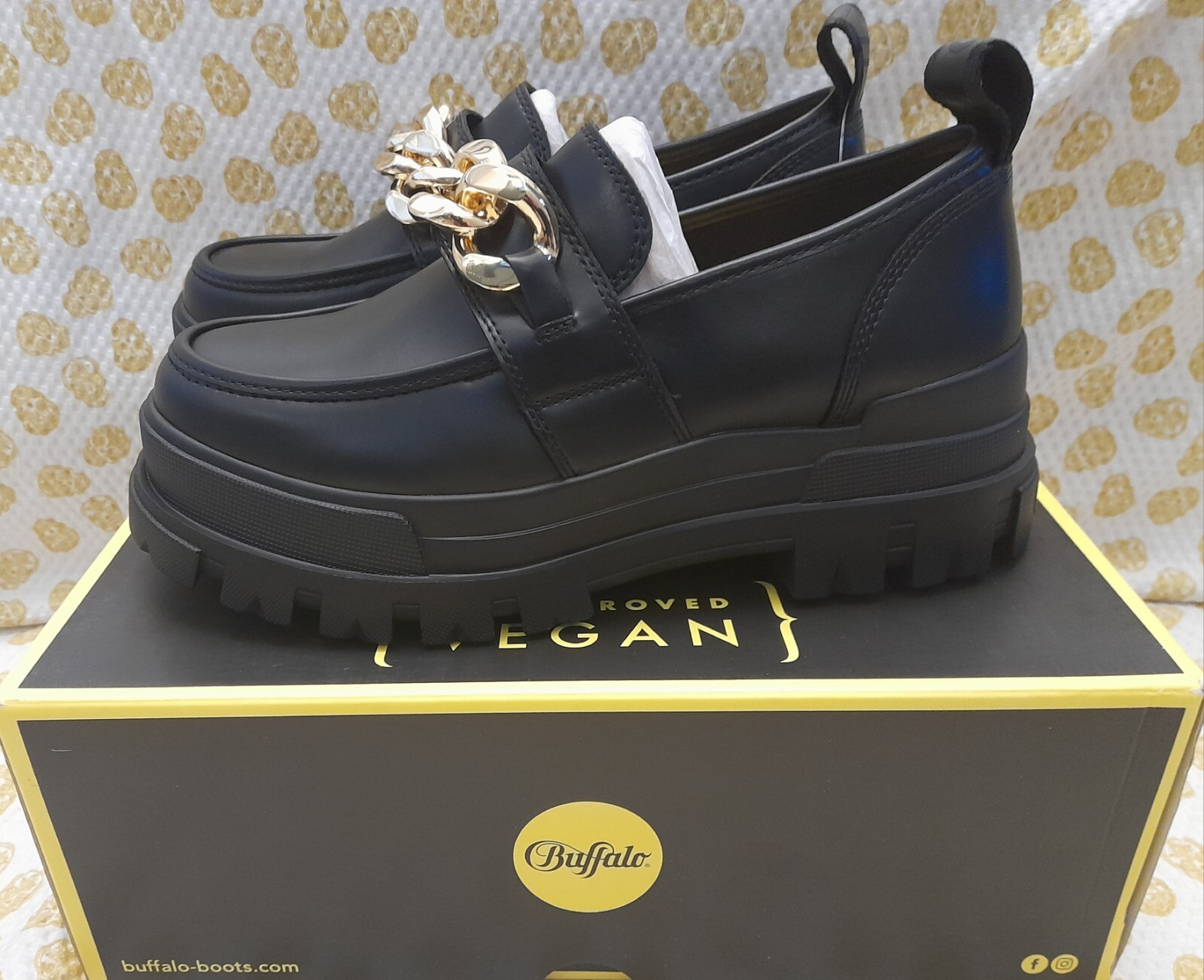 Buffalo Aspha Loafer Gold Chain Women's Girls School Black Shoes Size 6.5uk New