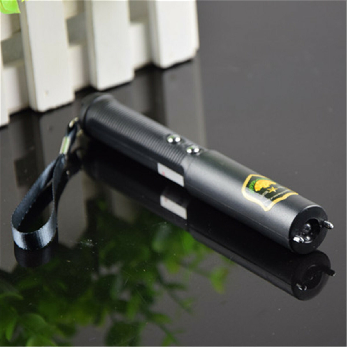 Mini Self Defense Electric Shocker Rechargeable Led Flashlight Key Chain Prank - Picture 3 of 6
