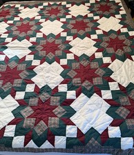 VTG Christmas Colored Red, White & Green  8 point Star Quilt -80x80”