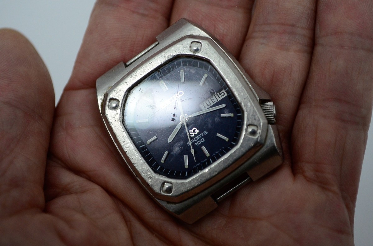 ROUGH Cosmetics No Bracelet RUNS Rare SEIKO Sports 100 7546-5050