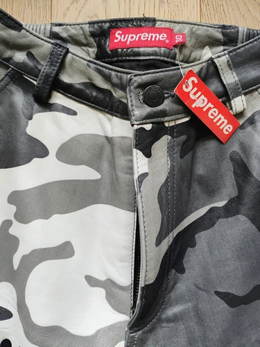 (RARE !) Pantalon cargo en cuir Supreme 2018 Camouflage neige US 30