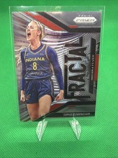 2025 Panini Prizm WNBA - Fractal Sophie Cunningham #8