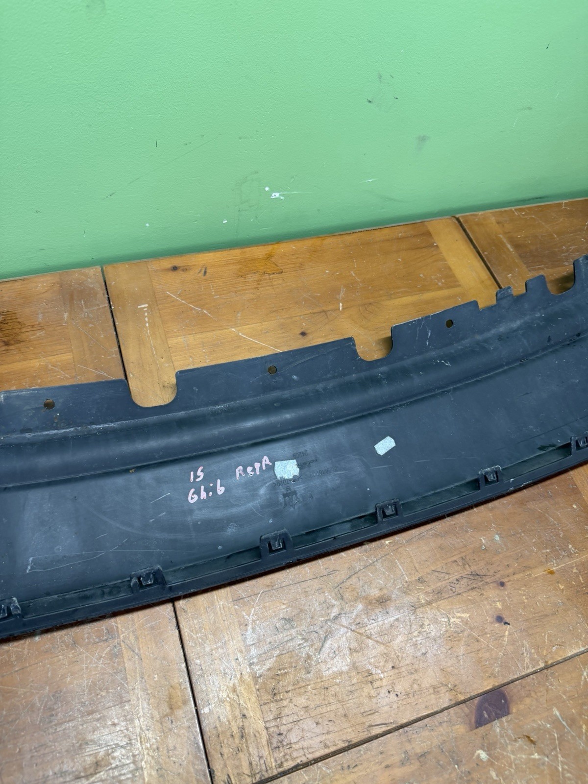 2014-2019 Maserati Ghibli Rear Bumper Center Lower Molding Trim Panel OEM