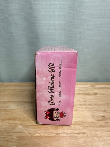 Flybay Kids Makeup Kit for Girls, Real Makeup Set, Washable Makeup Kit Toys Open - Picture 4 of 9